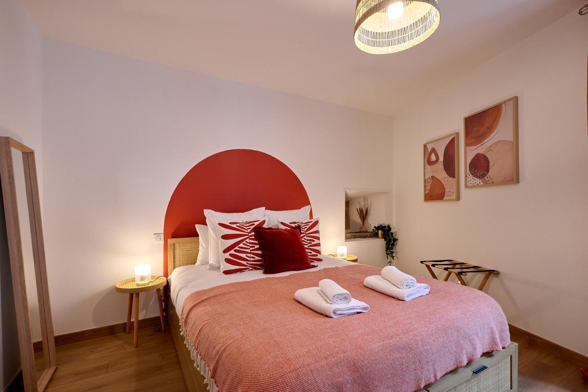 Le Oliva Chez Les M By Primo Conciergerie Apartamento Nevers Exterior foto
